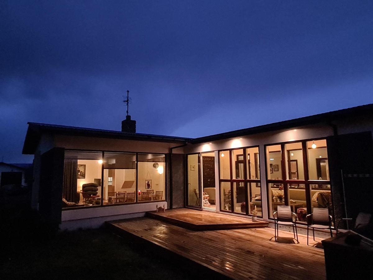 Tunfifill Guesthouse - Free Hot Tub And Sauna, Cozy And Quiet Хваммстанги Экстерьер фото
